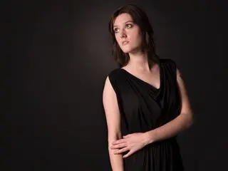 AlexiaDrew naked show