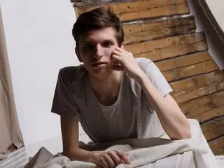 JulianHotBoy cam webcam